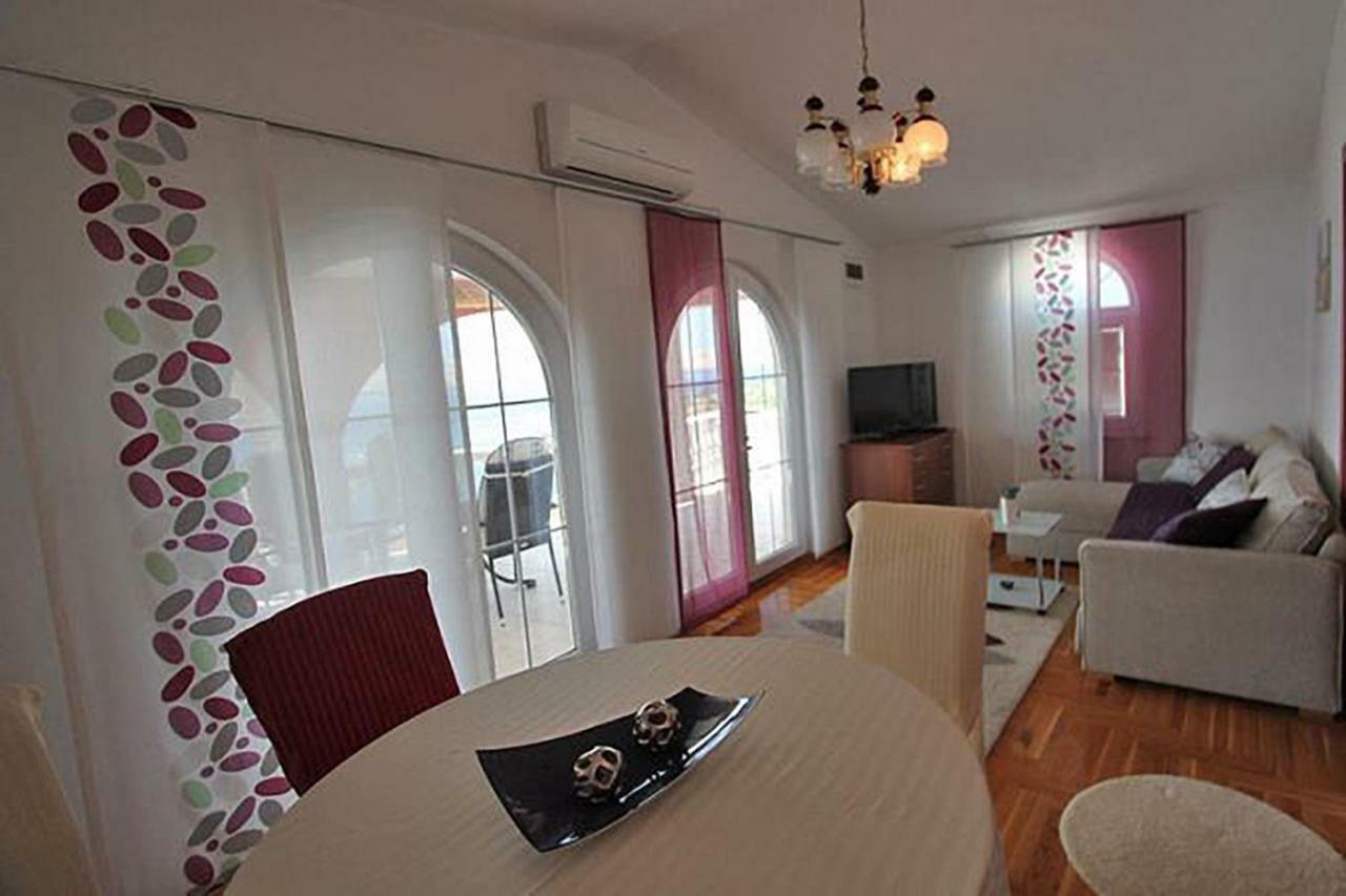 Villa Lilly Cesarica Zewnętrze zdjęcie